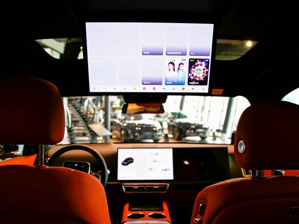 2025 Li Auto (Lixiang) L9 52.3 kWh I Рестайлинг, чёрный, 12183000 рублей - вид 15