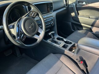 2018 Kia Sportage IV Рестайлинг, серый, 2000000 рублей, вид 5