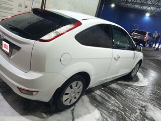 2008 Ford Focus II Рестайлинг, белый, 505000 рублей, вид 4