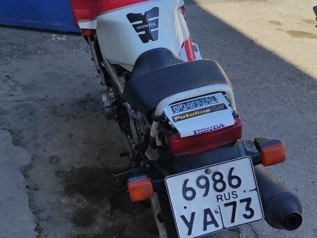 1992 Honda CBR 600F, красный, 250000 рублей, вид 4