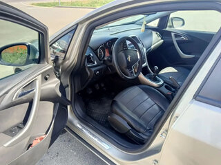 2011 Opel Astra J, бежевый, 570000 рублей, вид 5