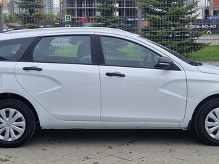 2024 Lada (ВАЗ) Vesta SW I Рестайлинг (NG), белый, 1807900 рублей, вид 4