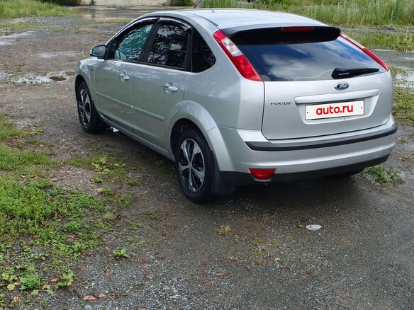 2007 Ford Focus II, серебристый - вид 1
