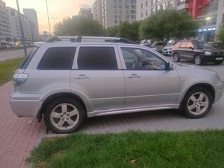 2004 Mitsubishi Outlander I, серый, 450000 рублей, вид 2