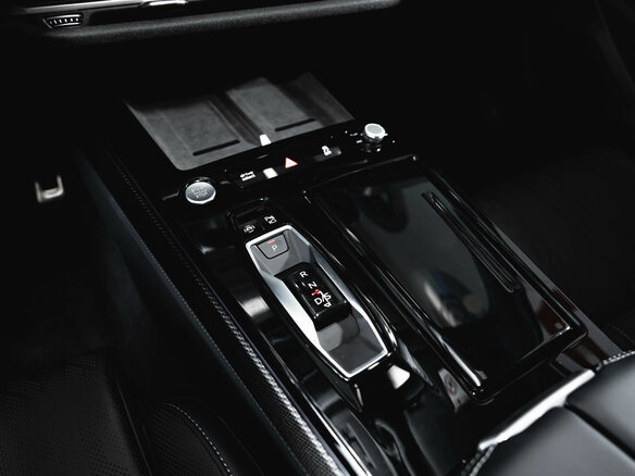 2026 Audi A6 L VI (C9), чёрный, 7700000 рублей - вид 15
