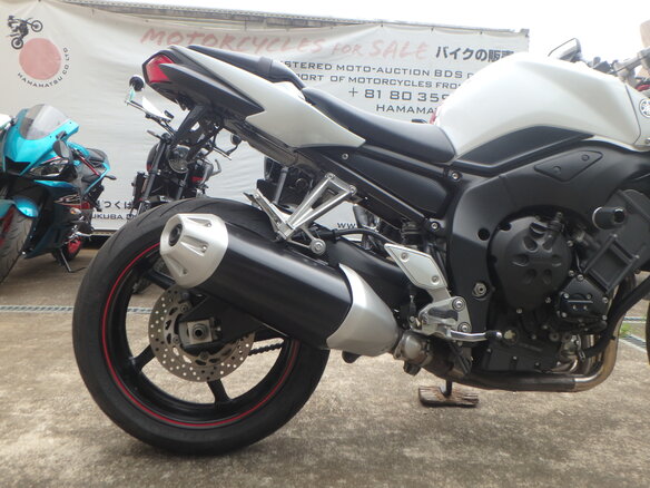 2008 Yamaha FZ1, белый, 650000 рублей - вид 13