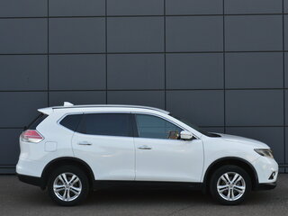 2017 Nissan X-Trail III, белый, 1470000 рублей, вид 3