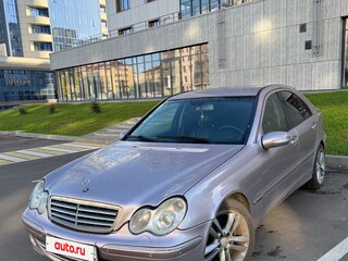 2005 Mercedes-Benz C-Класс 200 II (W203) Рестайлинг, розовый, 340000 рублей, вид 1