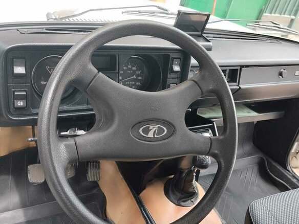 2007 Lada (ВАЗ) 21053-20, белый, 350000 рублей - вид 17