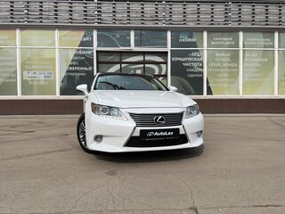 Lexus ES 350 VI