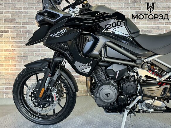 2024 Triumph Tiger 1200, чёрный, 1825000 рублей - вид 10