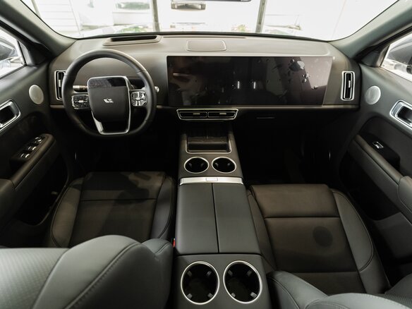 2025 Li Auto (Lixiang) L9 52.3 kWh I Рестайлинг, серебристый, 8890000 рублей - вид 7