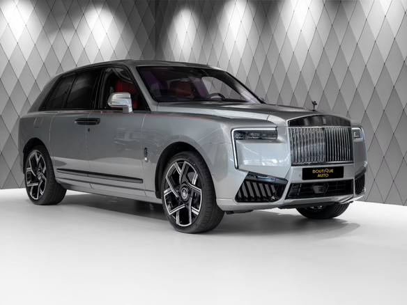 2025 Rolls-Royce Cullinan Black Badge I Рестайлинг (Series II), серый, 69100000 рублей - вид 1