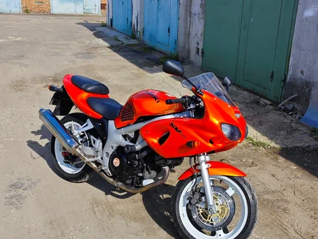 2000 Suzuki SV 650, оранжевый, 250000 рублей, вид 1