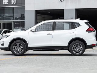 2026 Nissan X-Trail III Рестайлинг 2, белый, 2390000 рублей, вид 5