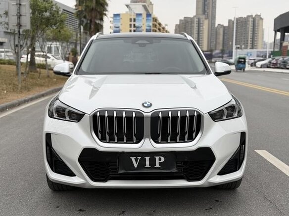 2024 BMW X1 Long 20Li sDrive III (U11/U12), белый, 3350000 рублей - вид 2