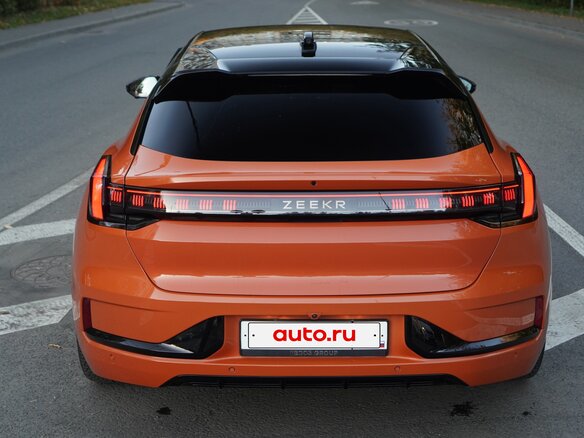 2023 Zeekr 001 100 kWh I, оранжевый - вид 10