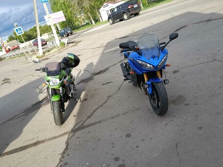 2013 Yamaha FZS1000 Fazer, синий, 614999 рублей, вид 4