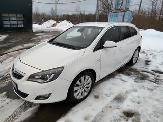 2011 Opel Astra J, белый, 799000 рублей, вид 4