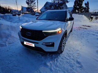 2019 Ford Explorer VI, белый, 3400000 рублей, вид 1
