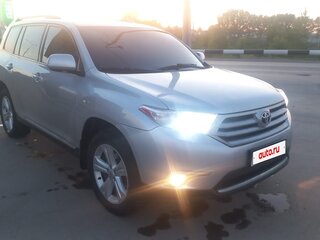 2012 Toyota Highlander II (XU40) Рестайлинг, серебристый, 1820000 рублей, вид 2