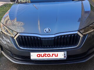 2021 Skoda Octavia IV (A8), серый, 2650000 рублей, вид 2