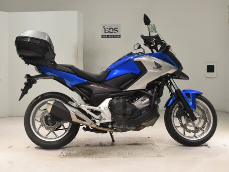 2016 Honda NC 750X, синий, 675000 рублей, вид 4