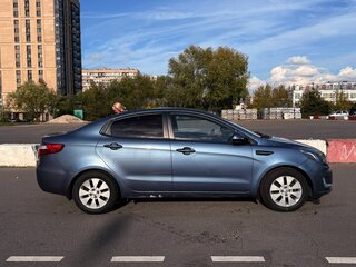 2012 Kia Rio 5-speed III, голубой, 630000 рублей, вид 4