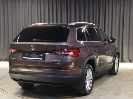 2019 Skoda Kodiaq I, коричневый, 2199000 рублей, вид 2