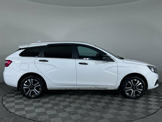 2021 Lada (ВАЗ) Vesta SW I, белый, 998000 рублей, вид 4