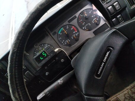 1992 Nissan Diesel, белый, 5150000 рублей, вид 3