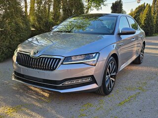 2025 Skoda Superb III Рестайлинг, серый, 2999000 рублей, вид 1