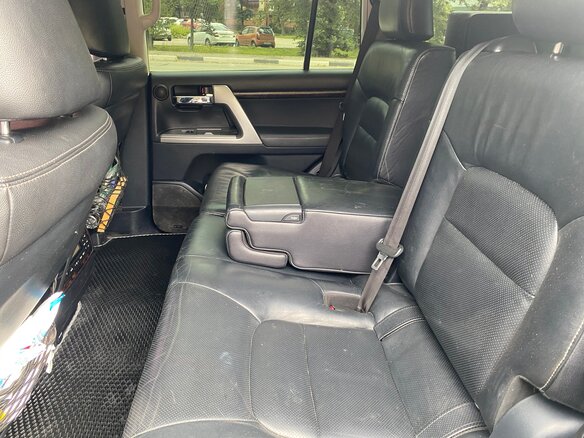 2013 Toyota Land Cruiser 200 Series Рестайлинг 1, чёрный, 3700000 рублей - вид 7