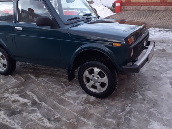 2011 Lada (ВАЗ) 2121 (4x4) I Рестайлинг, зелёный, 450000 рублей - вид 1