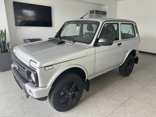 2026 Lada (ВАЗ) Niva Legend I Рестайлинг, серебристый, 1385000 рублей, вид 1