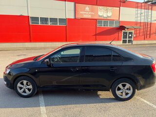 2014 Skoda Rapid I, чёрный, 850000 рублей, вид 4