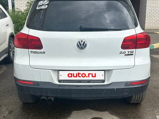 2015 Volkswagen Tiguan I Рестайлинг, белый, 1850000 рублей, вид 3