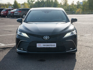 2021 Toyota Camry VIII (XV70) Рестайлинг, чёрный, 3699000 рублей, вид 2