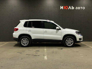 2014 Volkswagen Tiguan I Рестайлинг, белый, 1340000 рублей, вид 4