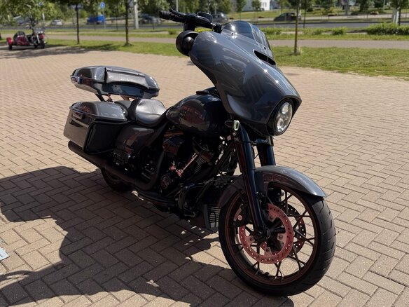 2022 Harley-Davidson Street Glide ST, серый, 2550000 рублей - вид 12