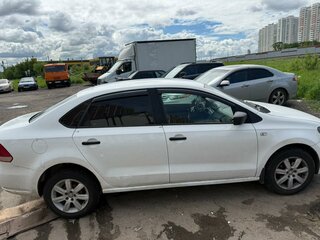 2014 Volkswagen Polo V, белый, 440000 рублей, вид 3