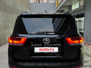 2021 Toyota Land Cruiser 300 Series, чёрный, 8250000 рублей, вид 5
