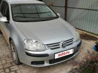 2004 Volkswagen Golf V, серебристый, 480000 рублей, вид 1