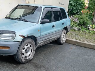 1996 Toyota RAV4 I (XA10), синий, 380000 рублей, вид 1