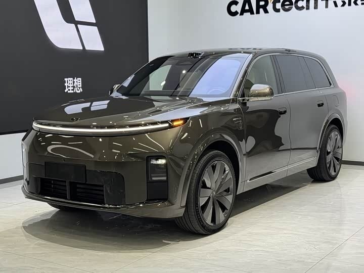 Открыть фотографии: Li Auto (Lixiang) L9 II