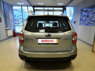 2014 Subaru Forester IV, серебристый, 800000 рублей, вид 4