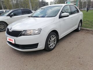 2017 Skoda Rapid I Рестайлинг, белый, 999000 рублей, вид 2