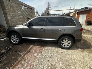 2008 Volkswagen Touareg I Рестайлинг, серый, 1450000 рублей, вид 4