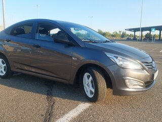 2016 Hyundai Solaris I Рестайлинг, серый, 760000 рублей, вид 4
