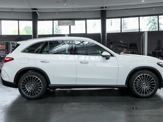 2025 Mercedes-Benz GLC 300 II (X254), белый, 8800000 рублей, вид 2